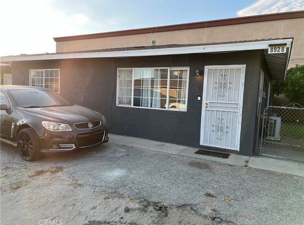 8928 Date, Fontana, CA 92335