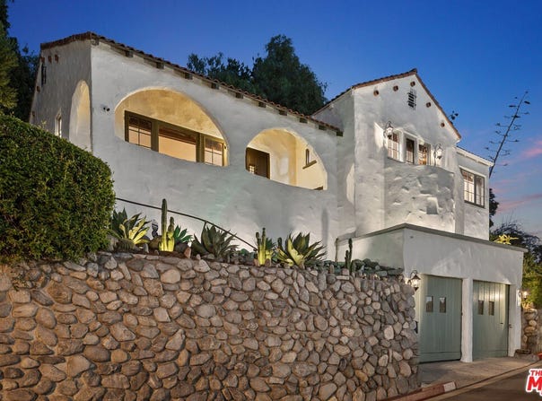 1224 Oberlin Dr, Glendale, CA 91205
