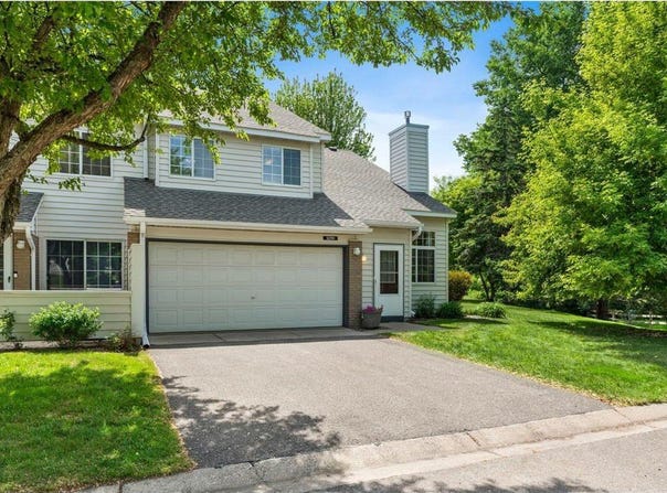 12761 Edgewater Path, Apple Valley, MN 55124