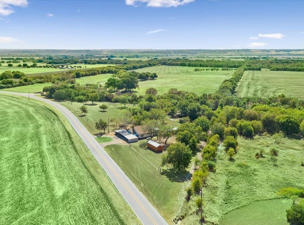 4246 Old Caufield Ranch Road, McGregor, TX 76657