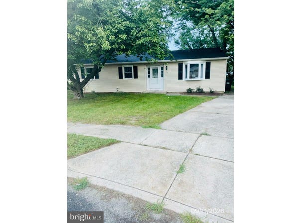 25 ESTATES Court, PINE HILL, NJ 08021