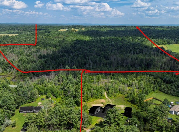 M10 L30 Canaan Road, Clinton, ME 04927