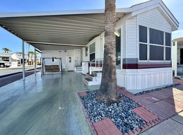 1371 E 4th Ave, Apache Junction, AZ 85119
