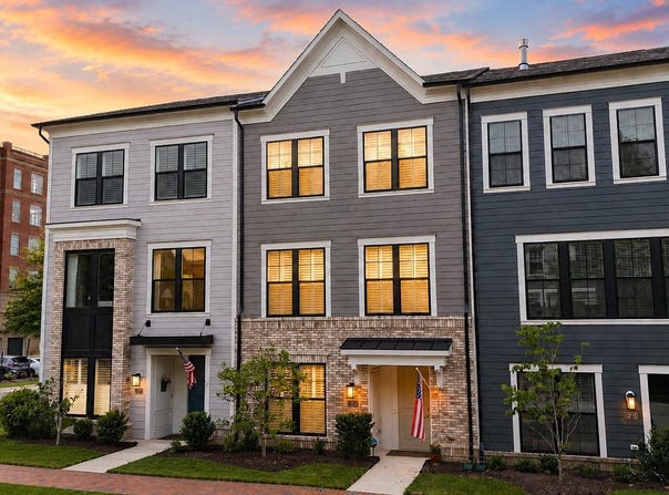 13713 COURSE VIEW Way, WOODBRIDGE, VA 22191