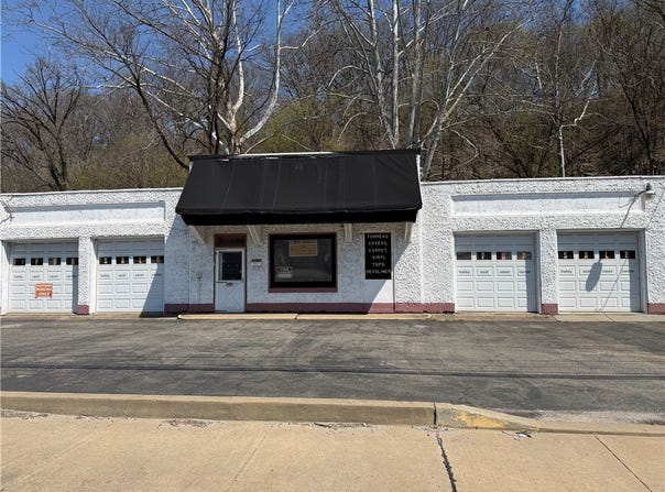 200 Freeport St, Delmont, PA 15626