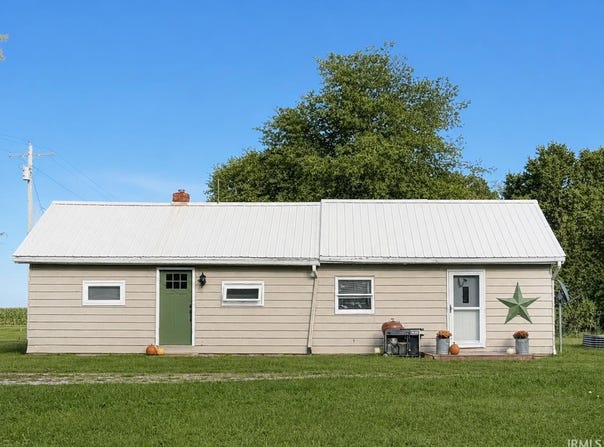 8543 E 350 S, Akron, IN 46910
