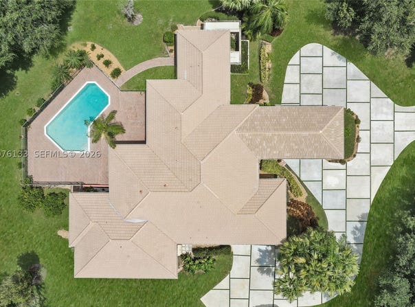2725 Hunter Rd, Weston, FL 33331