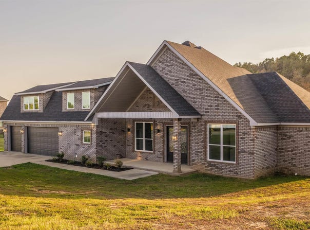 128 Plantation Drive, Mayflower, AR 72106