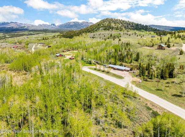 2000 WY-352, Cora, WY 82925