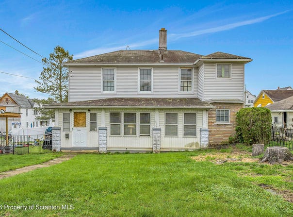 1429 Hawthorne Street, Scranton, PA 18504