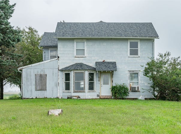 1386 E 60th Street N, Kellogg, IA 50135