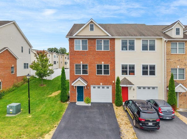 380 TANZANITE DR, HARRISONBURG, VA 22801