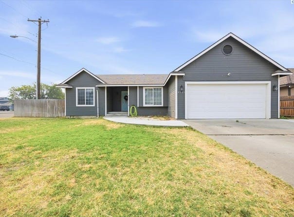 4501 W Grand Ronde Ave, Kennewick, WA 99336