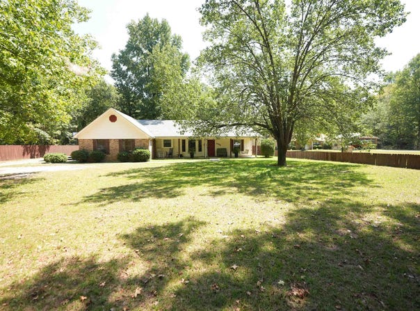 6988 Mcclure Rd, Texarkana, AR 71854