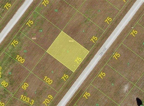 10 Willow Road, Placida, FL 33946