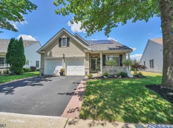 30 Benjamin St, Franklin Twp., NJ 08873-7260