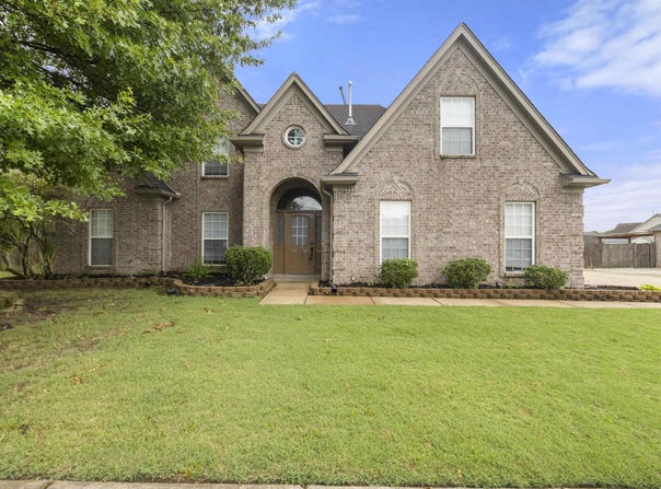 11199 BERNADETTE Cv, Arlington, TN 38002