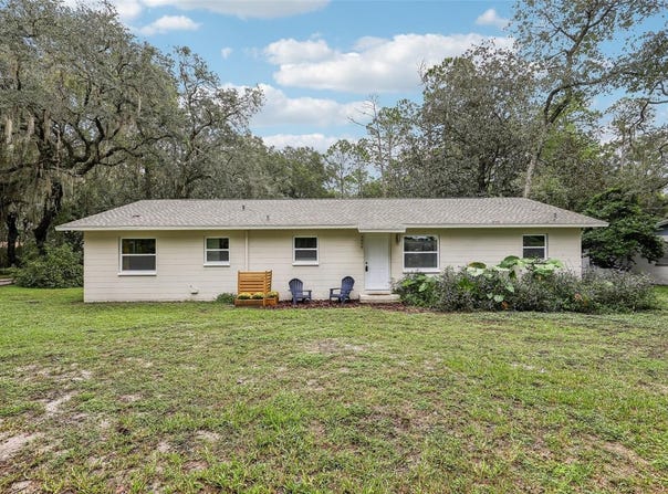 6898 CR 214, MELROSE, FL 32666