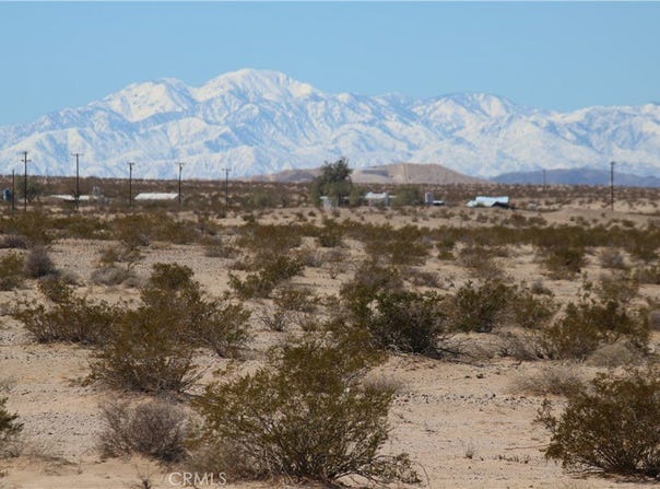 5 Topaz Avenue, 29 Palms, CA 92277