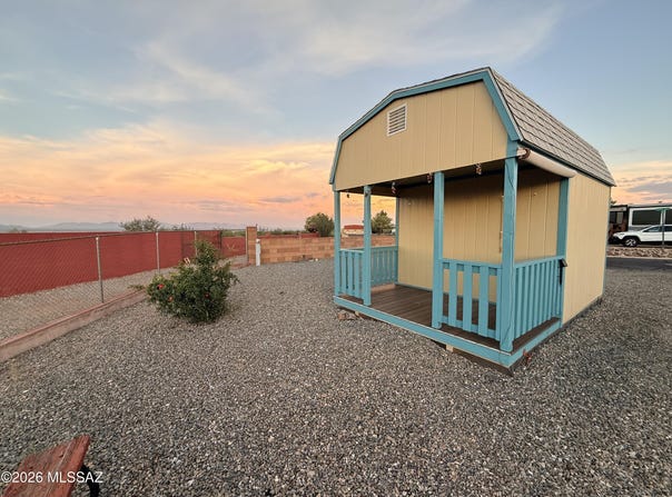 1030 S Barrel Cactus Ridge, Benson, AZ 85602
