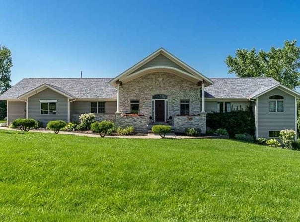 7887 CANTERBURY RIDGE, SOUTH BELOIT, IL 61080