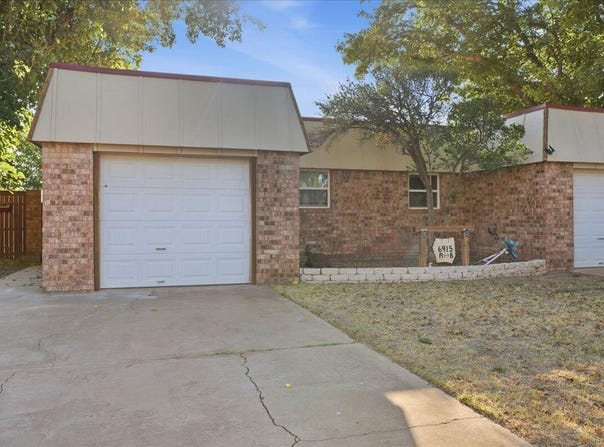 6915 Gary Avenue, Lubbock, TX 79413