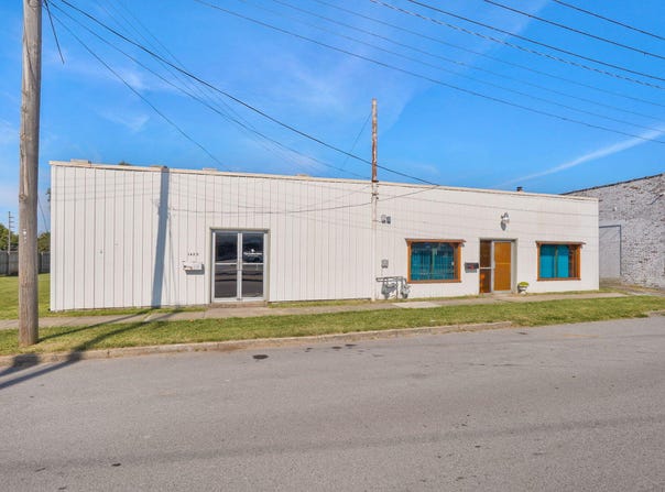 1625 N Campbell Avenue, Springfield, MO 65803