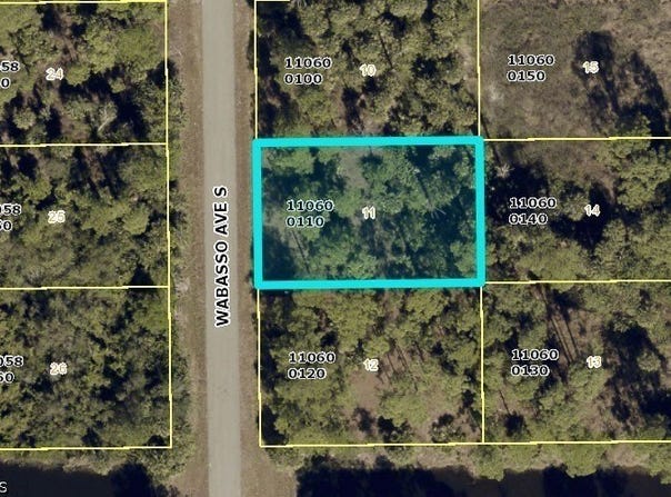 617 Wabasso Avenue S, Lehigh Acres, FL 33974