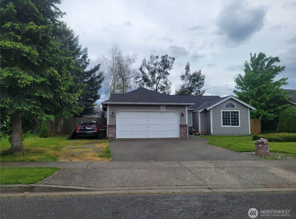 506 Skinner Way SW, Orting, WA 98360