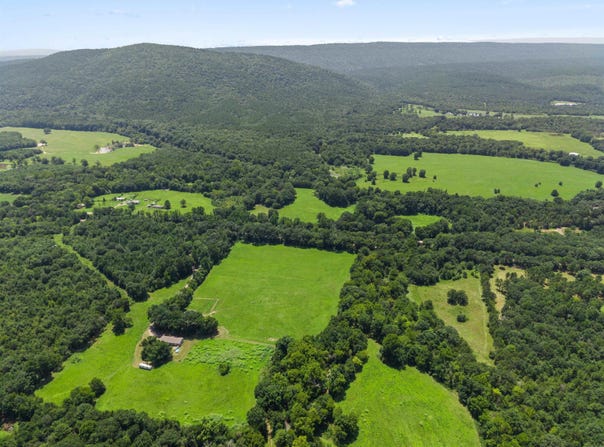 18401 W Highway 28, Waldron, AR 72958