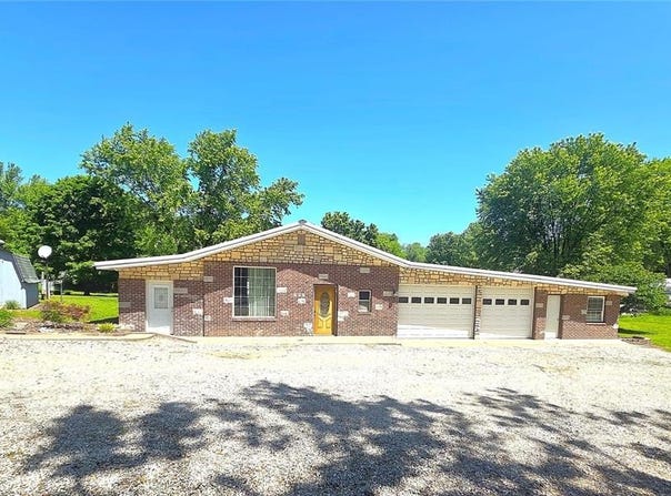352 Arrowhead Trail, Hermann, MO 65041