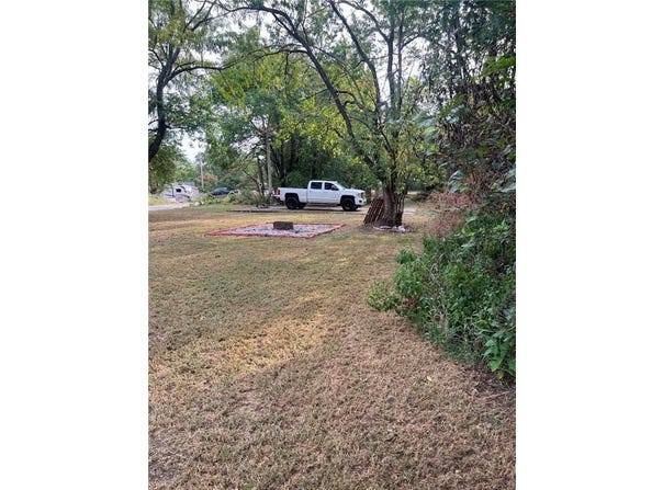 77 & 81 Pecan Drive, Linn Valley, KS 66040