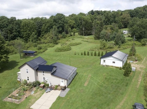 162 Infield Dr, Franklin, PA 16323
