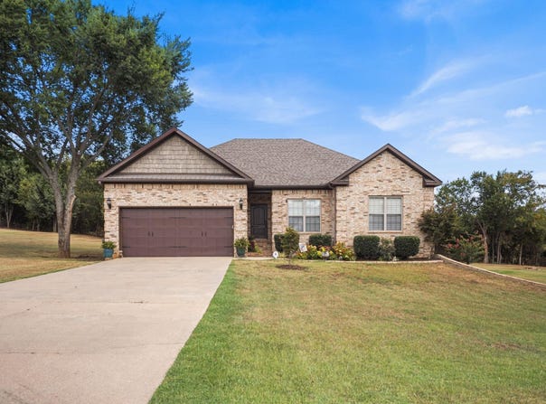 114 Bobwhite Cove, Beebe, AR 72012