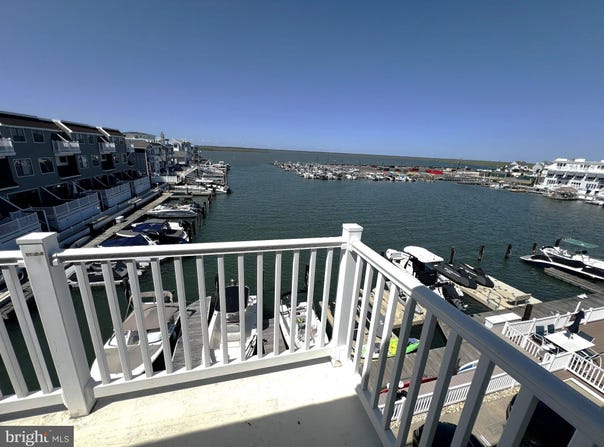 8201 THIRD Avenue, STONE HARBOR, NJ 08247