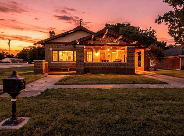701 Pecan Street, Honey Grove, TX 75446