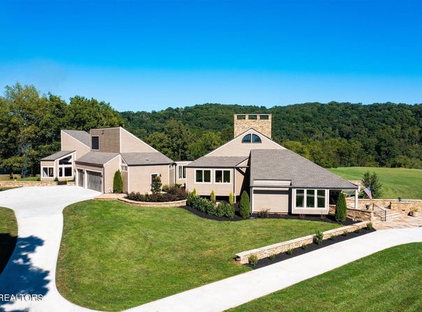 651 Cliff Top Rd, Blaine, TN 37709