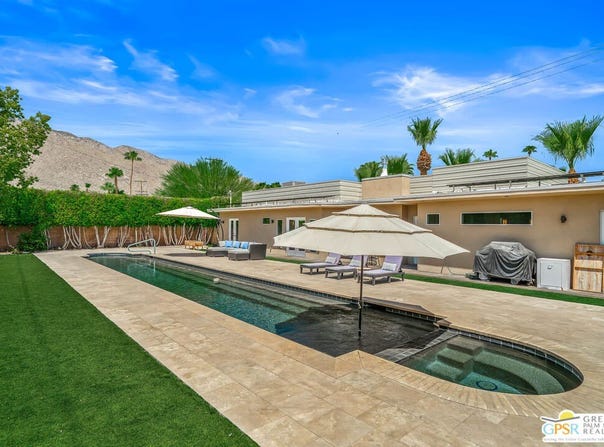 1653 E Sunny Dunes Rd, Palm Springs, CA 92264