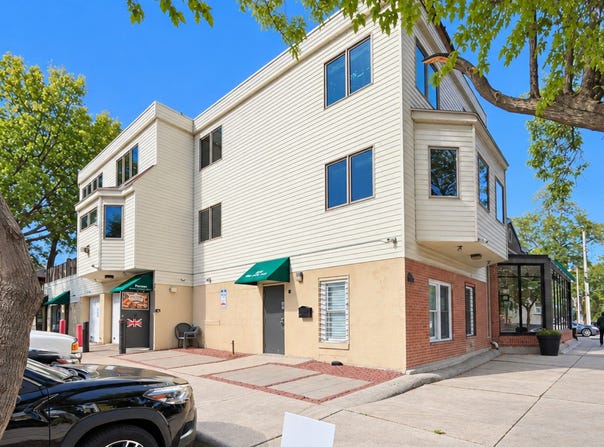 1820 Como Avenue SE, Minneapolis, MN 55414