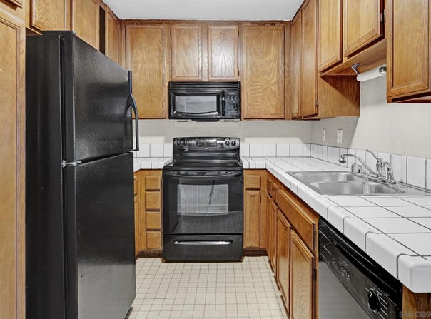 4262 Parks Ave, La Mesa, CA 91941