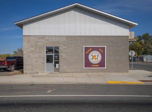 45 E Main St, Byron, WY 82412