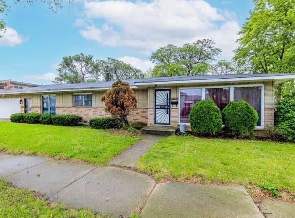 16446 Emerald Avenue, Harvey, IL 60426