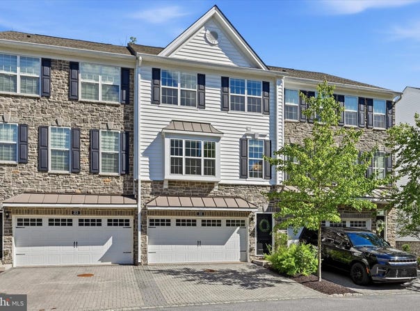 211 CORVUS Circle, MEDIA, PA 19063