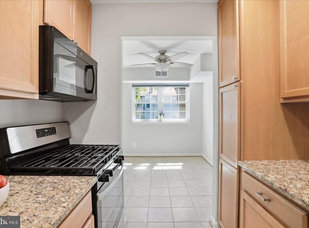 7097 SPRING GARDEN Drive, SPRINGFIELD, VA 22150