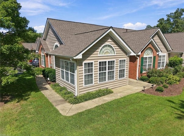 318 Ginger Loop, Smithfield, VA 23430