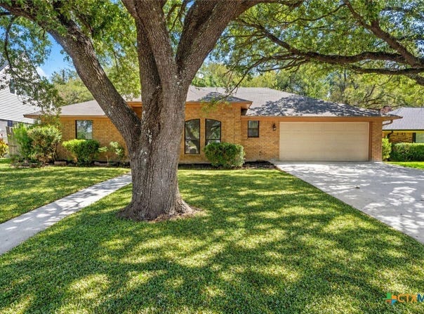 3213 Pecan Valley Drive, Temple, TX 76502