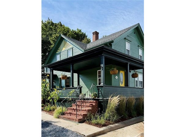 307 Main Street, Warren, RI 02885