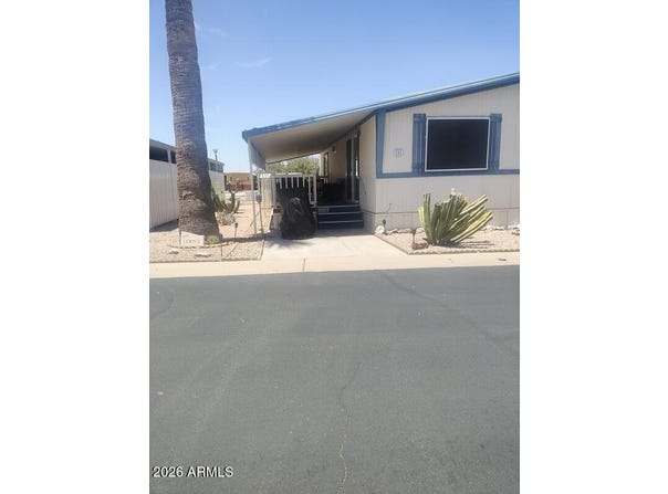 2175 W SOUTHERN Avenue, Apache Junction, AZ 85120