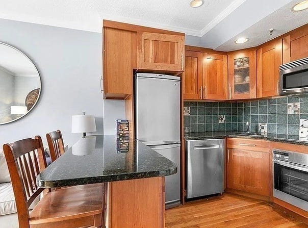 511 Beacon R, Boston, MA 02215