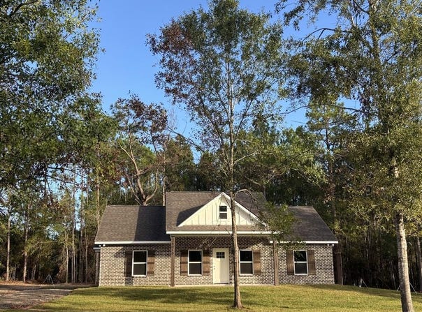 26010 Quail Ridge Circle, Perkinston, MS 39573
